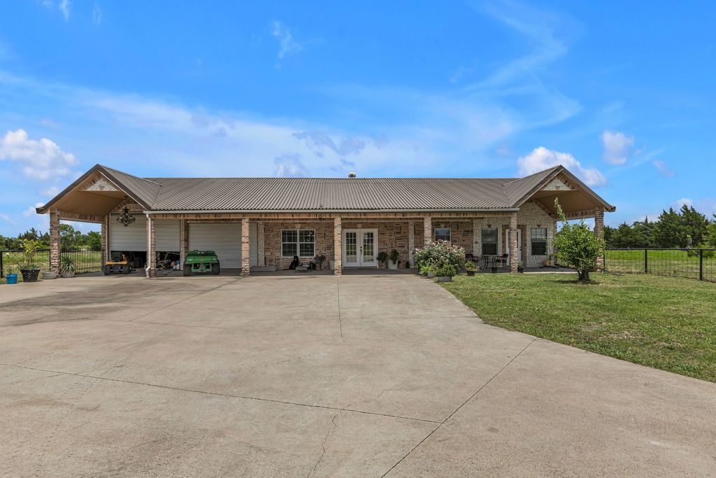 9500 Old Nacogdoches Trail, Forney, TX 75126