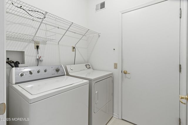 6 Swan Lake Court, Barnegat, NJ 08005