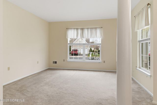 6 Swan Lake Court, Barnegat, NJ 08005