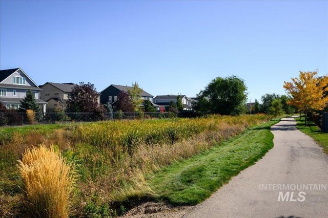 5824 S Astoria Avenue, Meridian, ID 83642