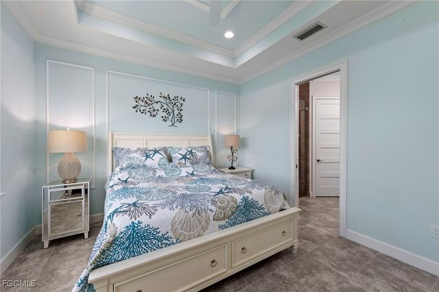 6933 Saona CT, Naples, FL 34113