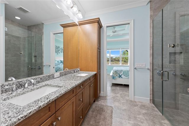 6933 Saona CT, Naples, FL 34113