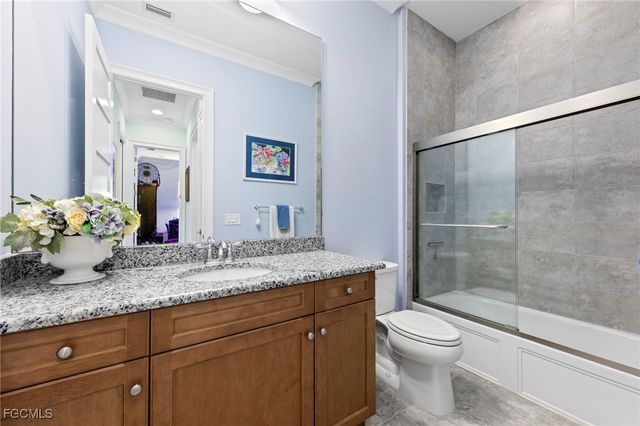 6933 Saona CT, Naples, FL 34113