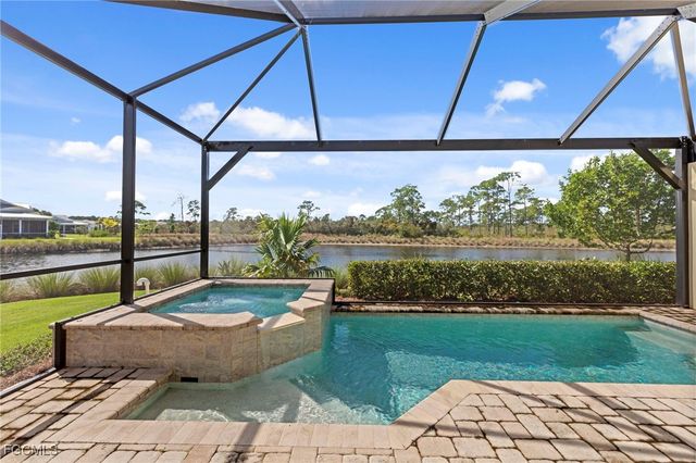 6933 Saona CT, Naples, FL 34113