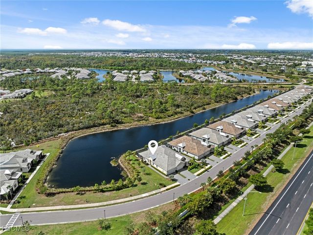 6933 Saona CT, Naples, FL 34113