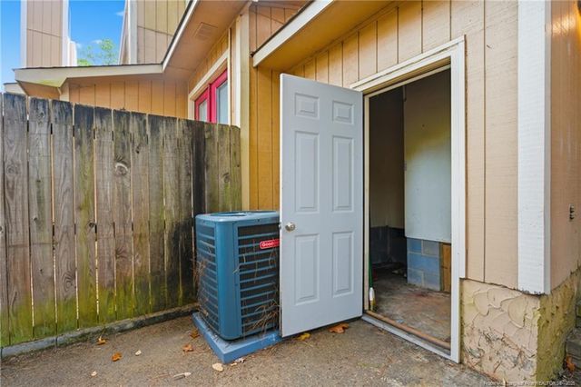 1210 Huntsman Court, Fayetteville, NC 28303