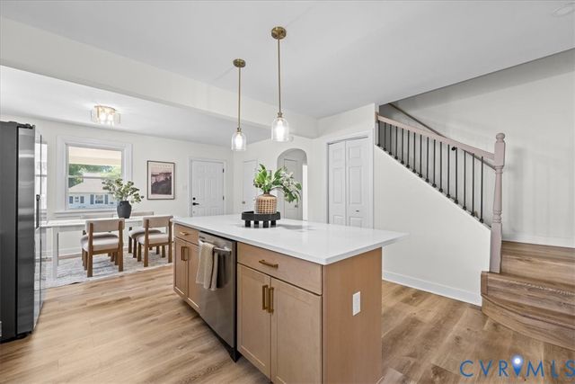 902 N 37th St, Richmond, VA 23223
