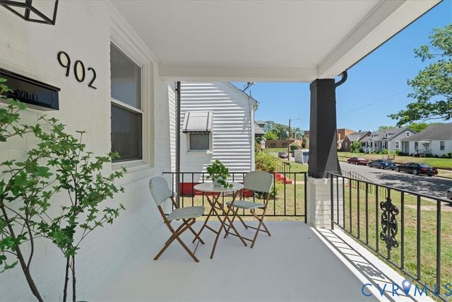 902 N 37th St, Richmond, VA 23223
