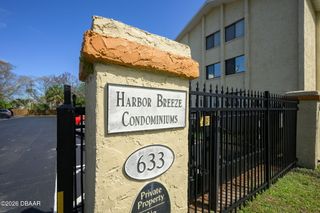 633 S Palmetto Ave Apt 305, Daytona Beach, FL 32114