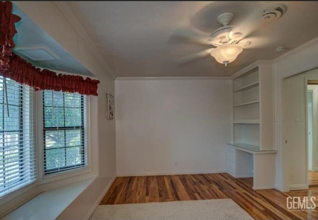 1222 9th Avenue, Delano, CA 93215