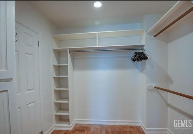 1222 9th Avenue, Delano, CA 93215