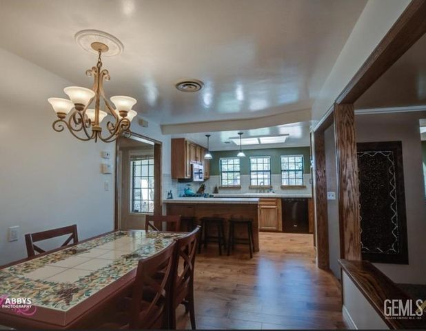 1222 9th Avenue, Delano, CA 93215