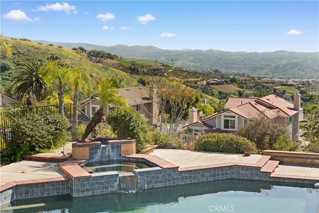 3285 Rim Rd, Yorba Linda, CA 92886