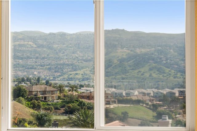 3285 Rim Rd, Yorba Linda, CA 92886