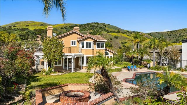 3285 Rim Rd, Yorba Linda, CA 92886