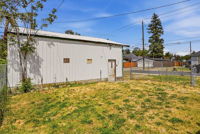 1402 W Euclid Ave, Spokane, WA 99205