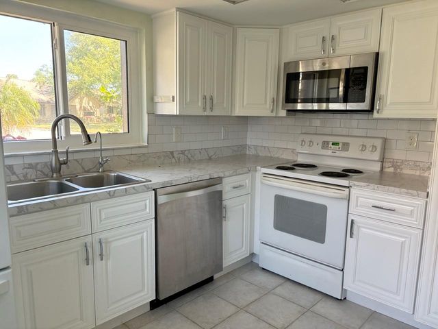 2486 BAY BERRY DRIVE, Clearwater, FL 33763