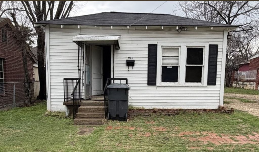 215 MISSOURI Avenue, Dallas, TX 75224