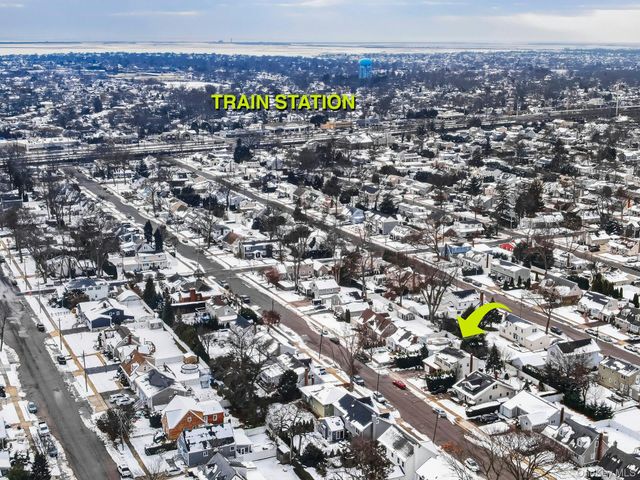 90 Pacific Street, Massapequa Park, NY 11762