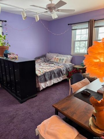 90 Pacific Street, Massapequa Park, NY 11762