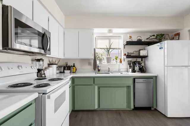 1951 Motor Avenue, Kingman, AZ 86401