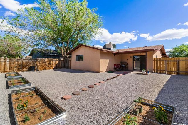 1951 Motor Avenue, Kingman, AZ 86401