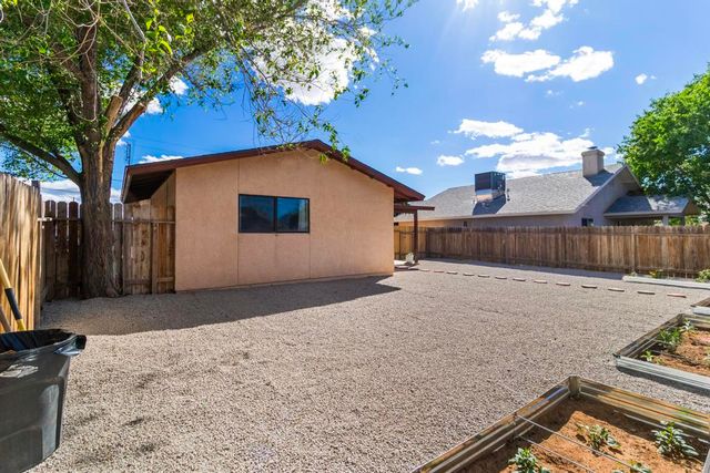 1951 Motor Avenue, Kingman, AZ 86401