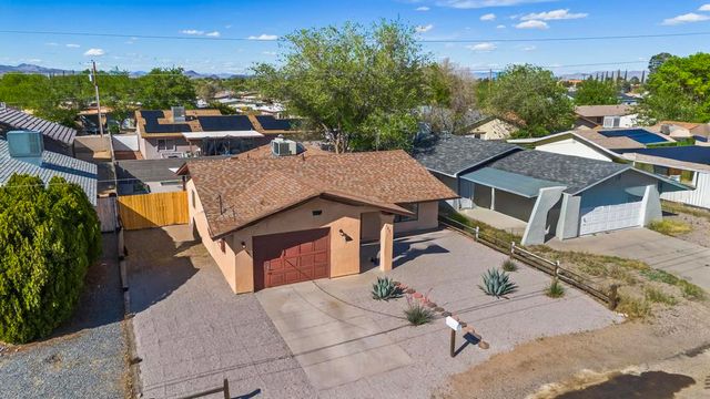 1951 Motor Avenue, Kingman, AZ 86401