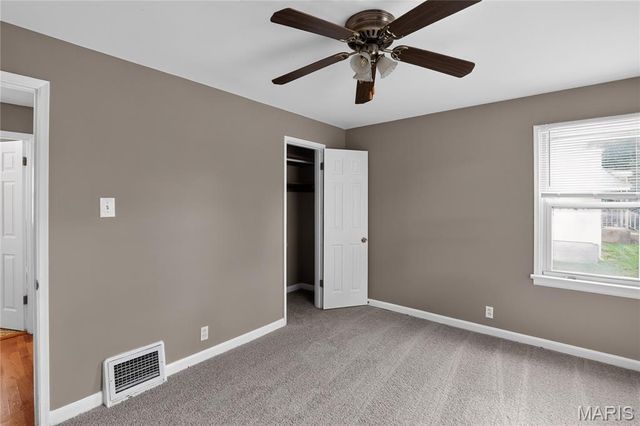 1053 Gabriel Drive, St Louis, MO 63137