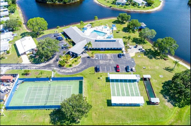 4500 SE Sweetwood Way, Stuart, FL 34997