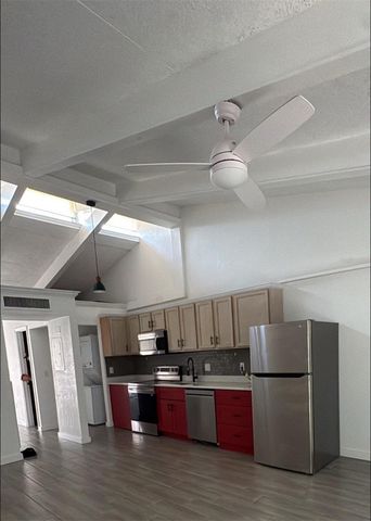 500 N JEFFERSON AVENUE 3, Sarasota, FL 34237