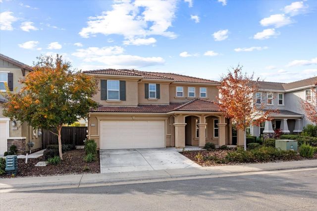 10000 Asilomar Lane, Elk Grove, CA 95757