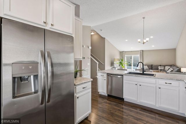 10702 Sumter Avenue N, Brooklyn Park, MN 55445