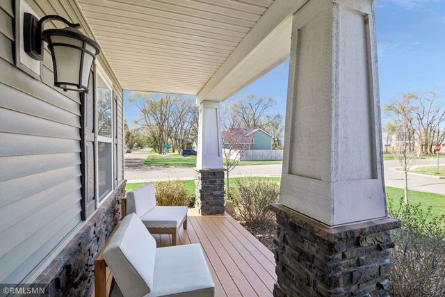 10702 Sumter Avenue N, Brooklyn Park, MN 55445