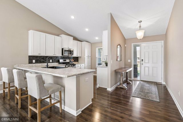 10702 Sumter Avenue N, Brooklyn Park, MN 55445