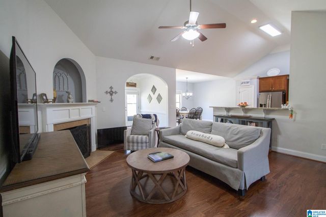 659 SOUTHERN TRACE PARKWAY, Leeds, AL 35094