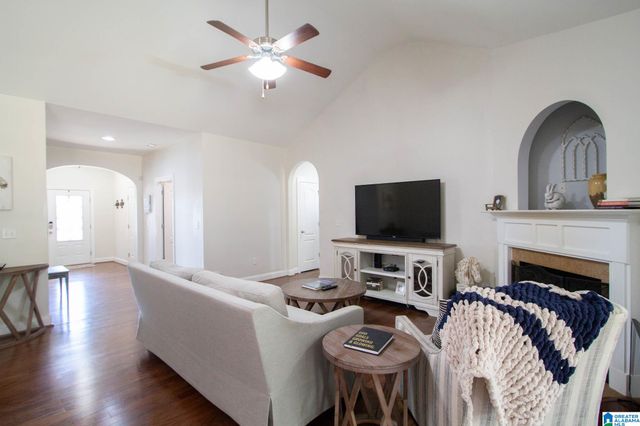 659 SOUTHERN TRACE PARKWAY, Leeds, AL 35094