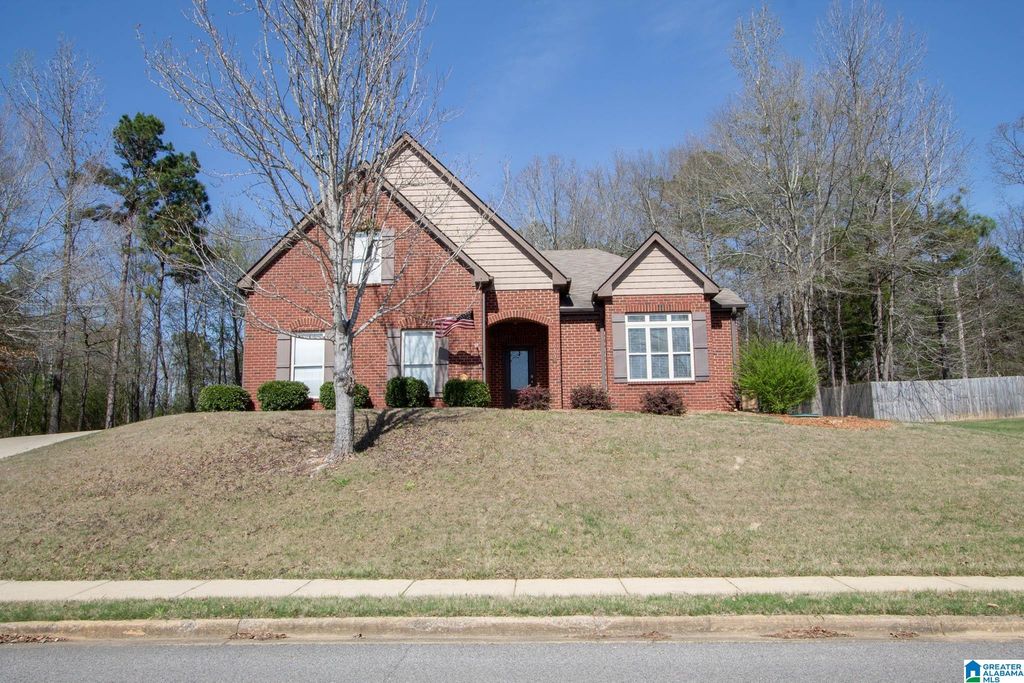 659 SOUTHERN TRACE PARKWAY, Leeds, AL 35094