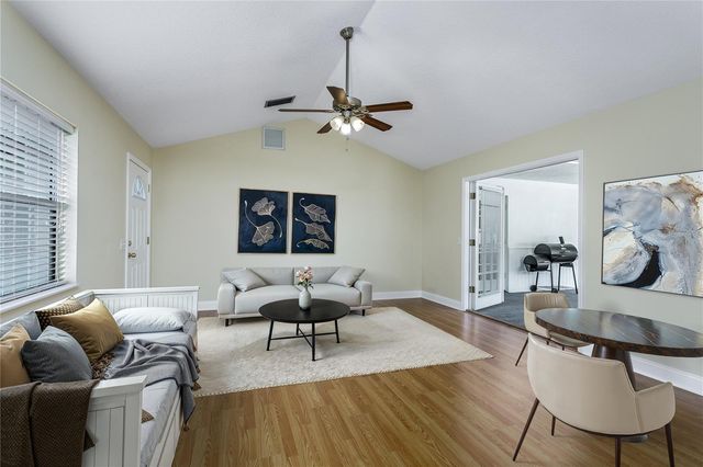 9203 KINGSRIDGE DRIVE, Temple Terrace, FL 33637