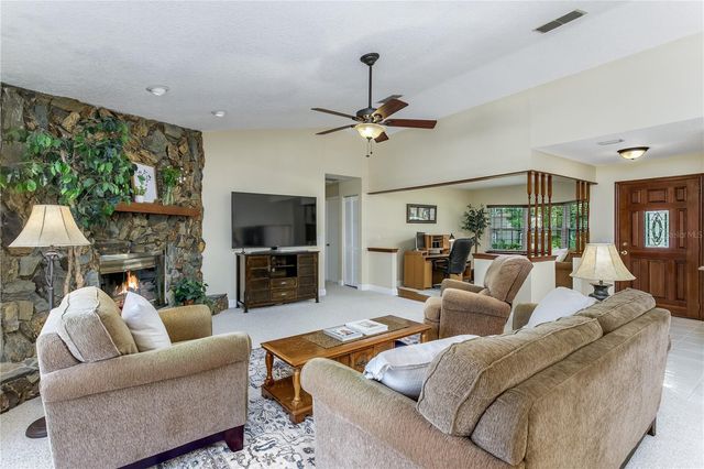 9203 KINGSRIDGE DRIVE, Temple Terrace, FL 33637