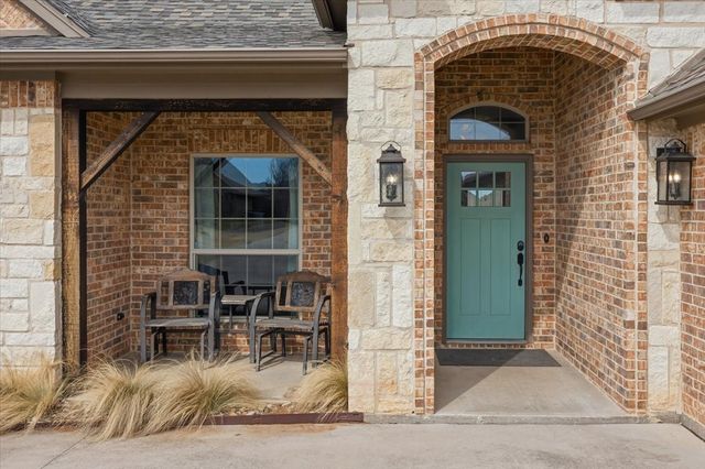 516 Amber Court, Aledo, TX 76008