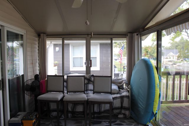 7965 S 140 E, Wolcottville, IN 46795