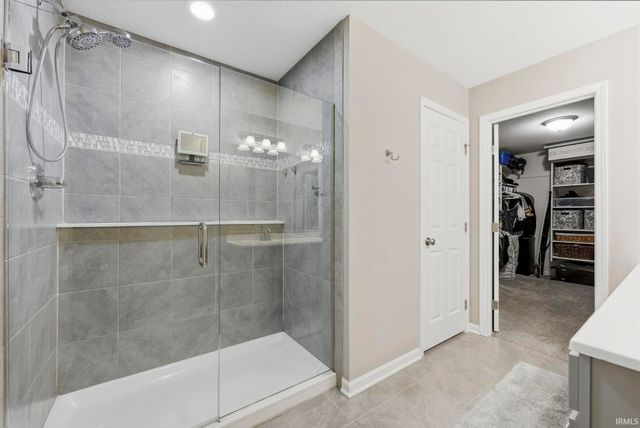 956 Meravi Cove, Fort Wayne, IN 46818