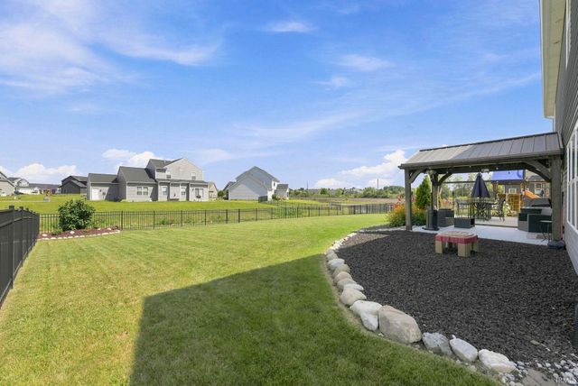 956 Meravi Cove, Fort Wayne, IN 46818