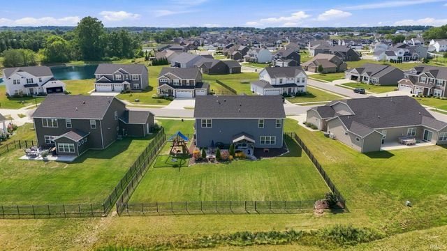 956 Meravi Cove, Fort Wayne, IN 46818