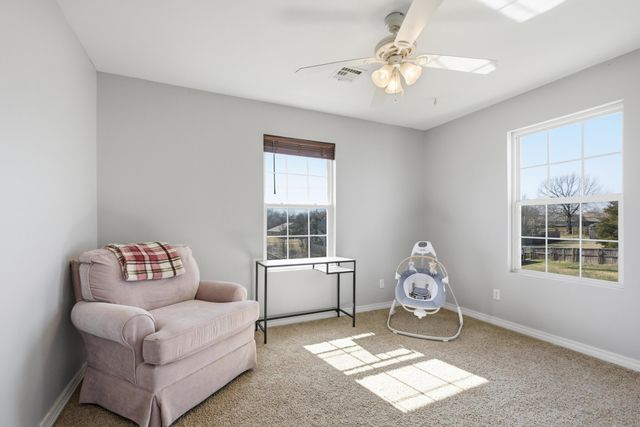 406 W Walton Avenue, Carl Junction, MO 64834