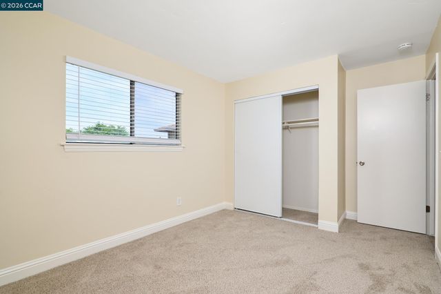 2018 Southwood Dr, Vacaville, CA 95687