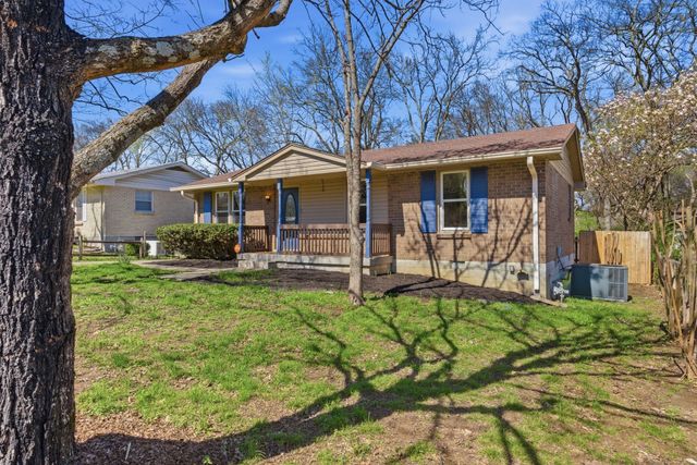 153 Cline Ave, Hendersonville, TN 37075