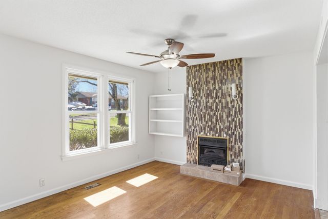 153 Cline Ave, Hendersonville, TN 37075