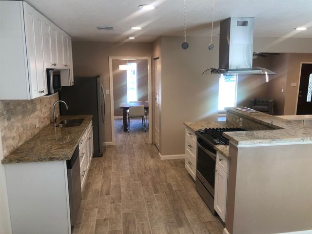 25610 Spring Ridge Drive, Spring, TX 77386
